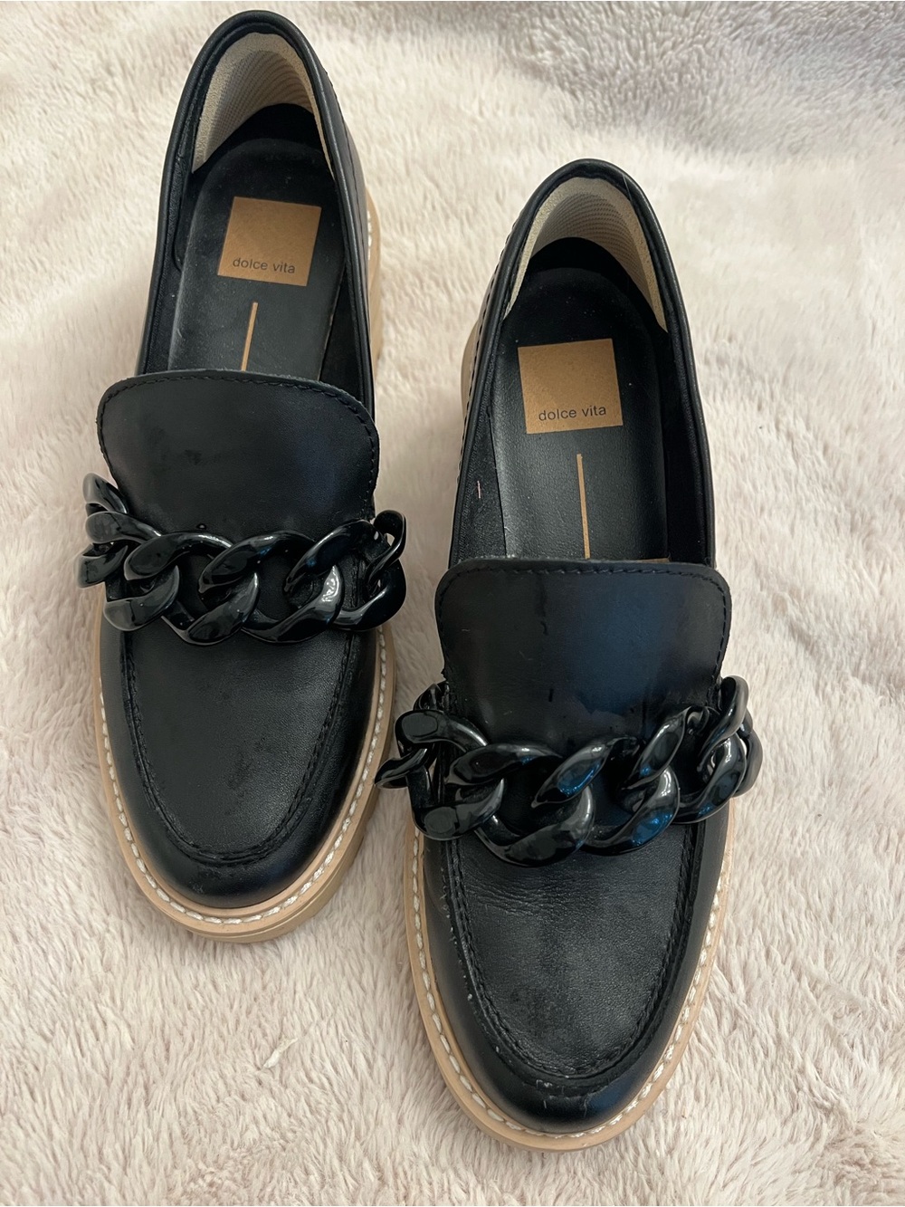 Dolce Vita Women’s Harris Black Chain-Trim Loafers